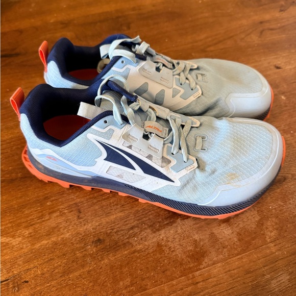 Altra Shoes - Altra Lone Peak 7 in women’s 8.5
